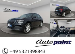 Bild des Angebotes Skoda Kamiq 1.0 TSI Style DSG 17" BLACK