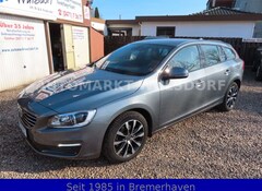 Bild des Angebotes Volvo V60 Kombi Linje Svart,Navi,Scheckheft Lückenlos