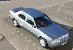 Bild des Angebotes Mercedes-Benz 220