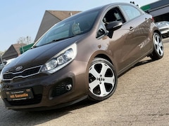 Bild des Angebotes Kia Rio Spirit 1.4 Automatik Navi Kamera PDC ALU SHZ Tempo