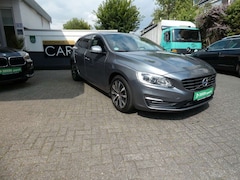 Bild des Angebotes Volvo V60 Kombi Linje Svart/Leder/ELSHD/Standheizung