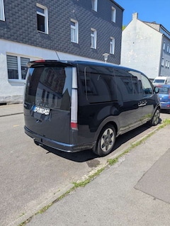 Bild des Angebotes Hyundai STARIA 2.2 CRDi Signature
