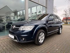 Bild des Angebotes Fiat Freemont Lounge AWD AUTO. 7 Sitzer LEDER NAVI