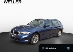 Bild des Angebotes BMW 318 i Tour. LiCoProf Pano DrAs Kamera SpoSi. SHZ