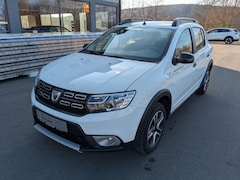 Bild des Angebotes Dacia Sandero II Stepway Celebration Blue dCi95 AHK