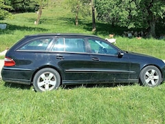 Bild des Angebotes Mercedes-Benz E 220 T CDI Automatik Avantgarde