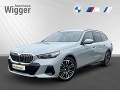 Bild des Angebotes BMW 520 d M Sport touring/Navi/HUD/StandHZG/AHK/ACC