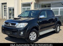 Bild des Angebotes Toyota Hilux 3.0 Double Cab Sol 4x4 Automatik