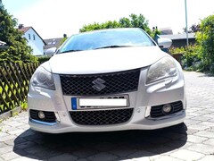 Bild des Angebotes Suzuki Kizashi Kizashi 2.4 4x4 CVT Sport