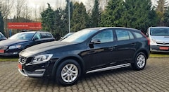 Bild des Angebotes Volvo V60 Cross Country D3  Navigation  TÜV  Garantie