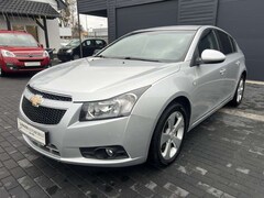 Bild des Angebotes Chevrolet Cruze 2.0 LTZ Automatik+Tempomat+PDC+Alus+