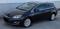 Bild des Angebotes Opel Astra Exclusiv Automatik Leder/Navi/Xenon/Klima/Alu