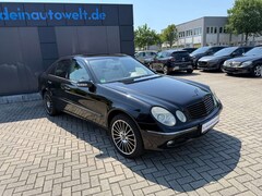 Bild des Angebotes Mercedes-Benz E 350 E Limousine *Navi* Panorama*Automatik