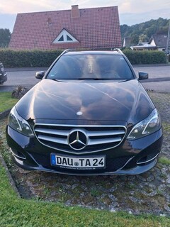 Bild des Angebotes Mercedes-Benz E 220 T CDI 7G-TRONIC