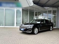 Bild des Angebotes BMW 745 e 3.0 Sportautom. Head-Up ACC Pano. Ambiente