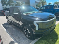 Bild des Angebotes Ford F 150 Lightning XLT AWD  2023  IN HAMBURG!!!!
