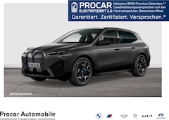 Bild des Angebotes BMW iX xDrive40 M Sport HUD PANO ACC AHK RFK NAVI