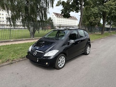 Bild des Angebotes Mercedes-Benz A 150 FACELIFT KLIMA ALU AUTOMATIK TÜV 01/2027