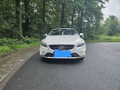 Bild des Angebotes Volvo V40 D3 R Diesign euro 6.