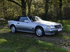 Bild des Angebotes Mercedes-Benz SL 280 LEDER/SITZHEIZUNG/KLIMATRONIK/HARDTOP/EL.VERDECK