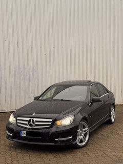 Bild des Angebotes Mercedes-Benz C 180 7G-TRONIC BlueEFFICIENCY AMG SPORTPAKET