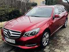 Bild des Angebotes Mercedes-Benz E 350 E 350 T BlueTEC 4Matic 7G-TRONICElegance