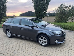 Bild des Angebotes Toyota Avensis Avensis Kombi 1.8 Life - TÜV neu bis 07/27