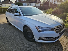 Bild des Angebotes Skoda Superb Combi 1.5 TSI ACT DSG Style
