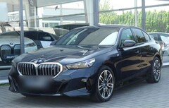 Bild des Angebotes BMW i5 eDrive 40 M Sportp. HarmanKard-ACC