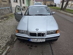 Bild des Angebotes BMW 316 316i