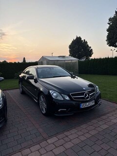 Bild des Angebotes Mercedes-Benz E 350 E 350 CDI BlueEfficiency (207.322)