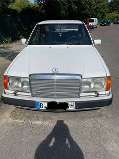 Bild des Angebotes Mercedes-Benz E 260 4Matic
