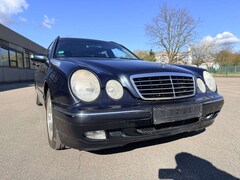 Bild des Angebotes Mercedes-Benz E 240 T AVANTGARDE Automatik