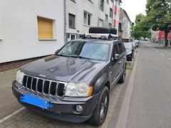 Bild des Angebotes Jeep Grand Cherokee Grand Cherokee 4.7 AutomatikLimited LPG