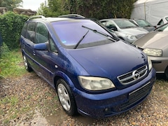 Opel Zafira Edition 7 Sitze aber die Mittleren Sitze fehlen
