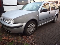 VW Golf Variant