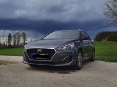 Bild des Angebotes Hyundai i30 Kombi 1.0 T-GDI YES!
