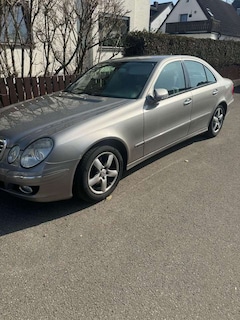 Bild des Angebotes Mercedes-Benz E 200 E 200 CDI (211.007)