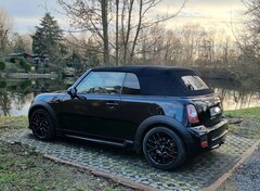 Bild des Angebotes MINI John Cooper Works Cabrio AUTOMATIK*TÜV NEU*