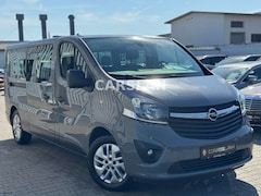 Bild des Angebotes Opel Vivaro 8-SITZER+LANG+LED+R.KAM+AHK+SHZ+NAVI+KLIM