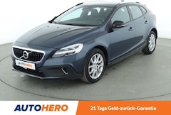 Bild des Angebotes Volvo V40 Cross Country 1.5 Plus Aut.*NAVI*TEMPO*PDC*SHZ*