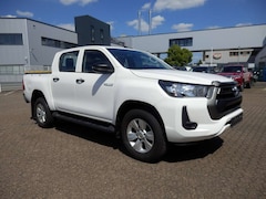 Bild des Angebotes Toyota Hilux Double Cab 4x4, Cool Paket, Laderaumwanne, 1.Hd, Scheckheft, Relax Garantie,Tempomat, Trittbretter, Aluminiumfelgen, MwSt