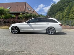 Bild des Angebotes Mercedes-Benz C 250 C 250 T BlueTec / d 4Matic (205.209)