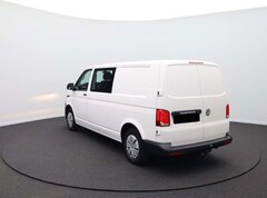 Bild des Angebotes VW Transporter 6.1 DoKa L2 2.0 TDi 110PS 5-Sitzer AHK Klima PDC D