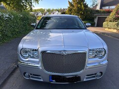 Bild des Angebotes Chrysler 300C Touring 3.5 Automatik