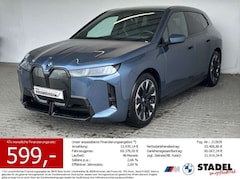 Bild des Angebotes BMW iX xDrive45 M Sport Navi.LED.ACC.360°.AHK