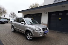 Bild des Angebotes Hyundai TUCSON 2.7 GLS 4WD Aut. KLIMA+LEDER+ALU+PDC+TÜV/02/27
