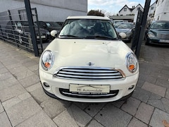 MINI Cooper D Clubman Cooper D 65tkm, Alufelgen, Apple Carplay