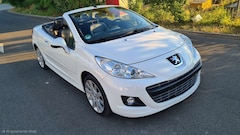 Bild des Angebotes Peugeot 207 CC 120 VTi Automatik Platinum