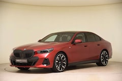 Bild des Angebotes BMW 540 d xDrive M Sport Pro ParkAss StandHzg LED HUD